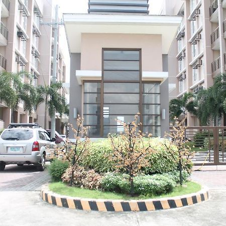 Stradella Hotel Cainta Екстер'єр фото
